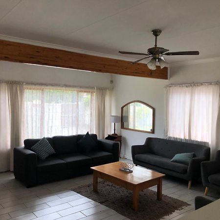 Danville Forest Guest House & Apartments 德班 外观 照片