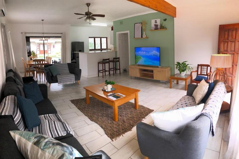 Danville Forest Guest House & Apartments 德班 外观 照片